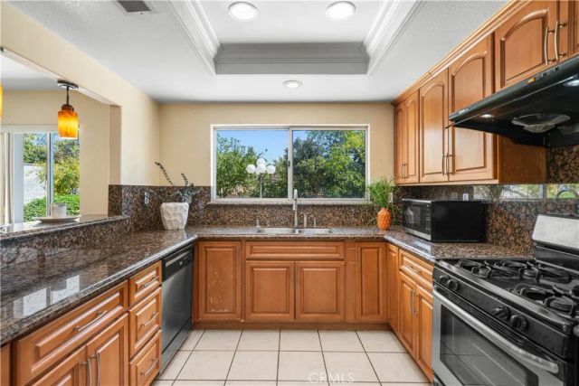 5048 Trojan Court, Riverside, CA 92507