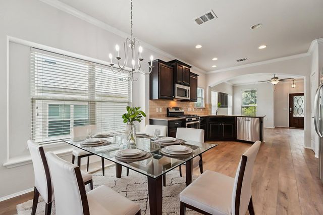 10017 Pinnacle Crest LOOP, Austin, TX 78747