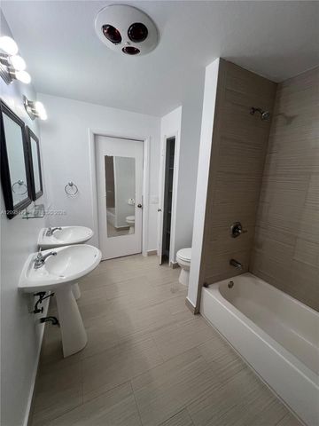 6531 W 8th Avenue, Hialeah, FL 33012