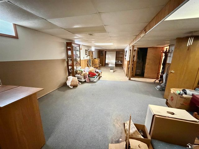 25920 Reeck Road, Woodhaven, MI 48183