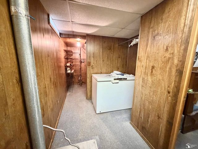 25920 Reeck Road, Woodhaven, MI 48183