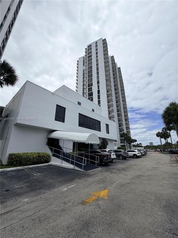 3701 N Country Club Drive 607, Aventura, FL 33180