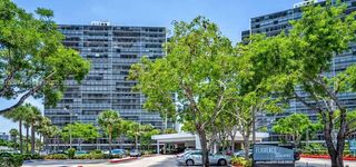3701 N Country Club Drive 607, Aventura, FL 33180