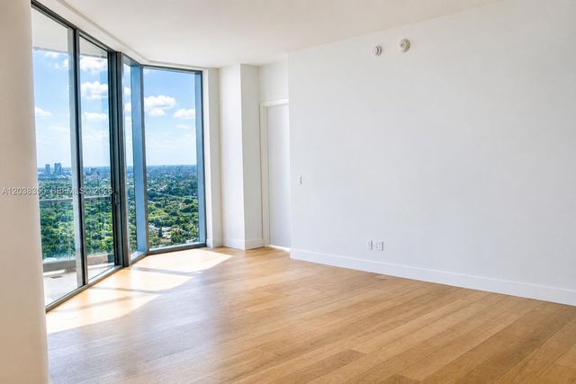175 SE 25th Rd 3103, Miami, FL 33129