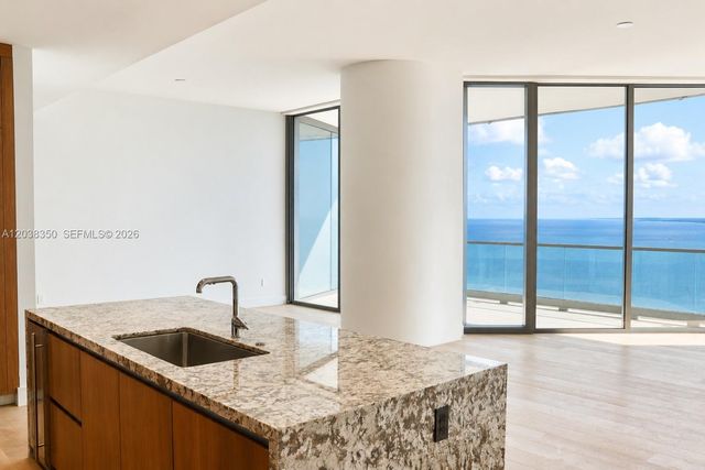 175 SE 25th Rd 3103, Miami, FL 33129