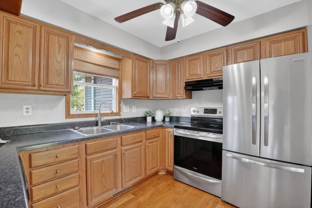 4101 Horseshoe Drive, Cedar Falls, IA 50613