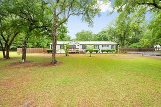 57 Mcintosh Trail, Hortense, GA 31543