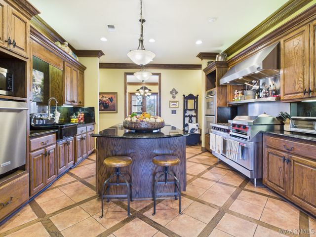 721 County Road 21 Road S, Prattville, AL 36067