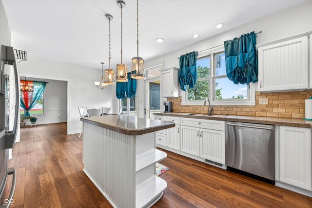 4190 W 100 N, Bargersville, IN 46106
