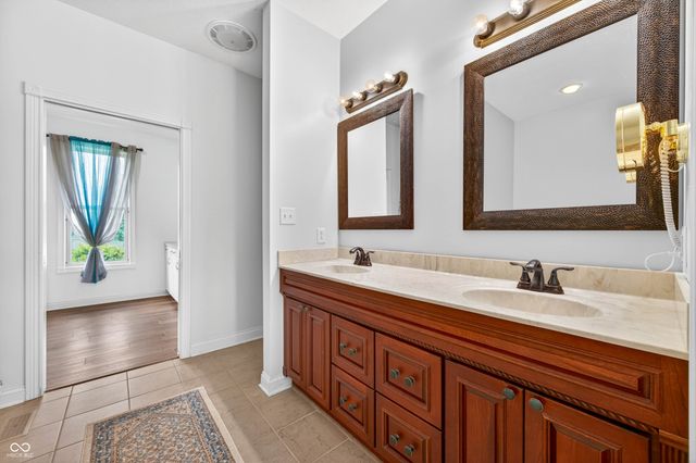 4190 W 100 N, Bargersville, IN 46106