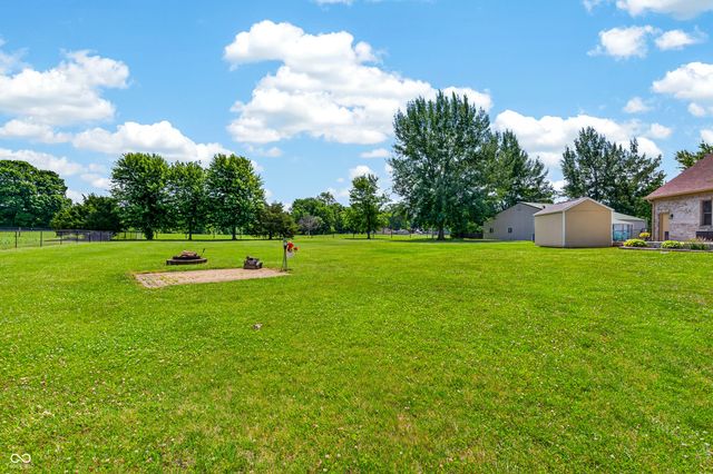 4190 W 100 N, Bargersville, IN 46106