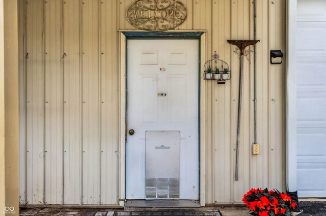 4190 W 100 N, Bargersville, IN 46106