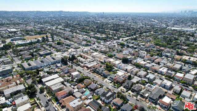 1439 12th Avenue, Los Angeles, CA 90019
