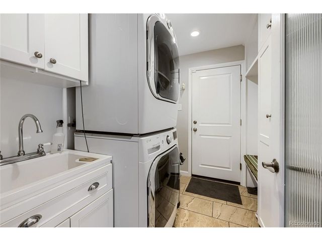 411 Leyden St, Denver, CO 80220