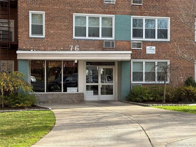 76 DeHaven Drive 3M, Yonkers, NY 10703