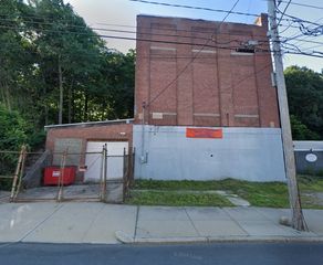 512 Front Street, Woonsocket, RI 02895