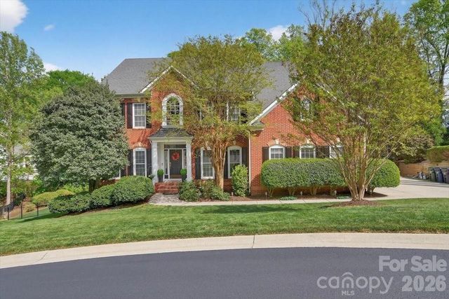 330 Chancelot Lane, Fort Mill, SC 29708