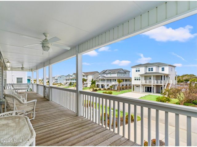 155 Yacht Watch Drive, Supply, NC 28462