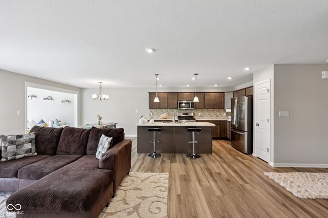 7111 Lillian Place, Cumberland, IN 46229