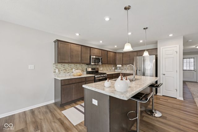 7111 Lillian Place, Cumberland, IN 46229