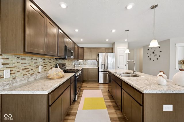 7111 Lillian Place, Cumberland, IN 46229