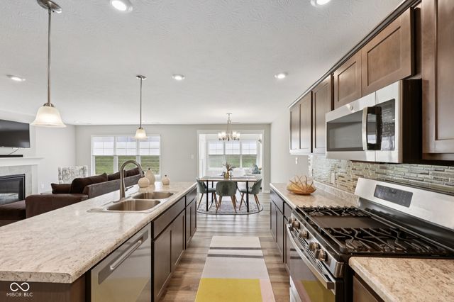 7111 Lillian Place, Cumberland, IN 46229