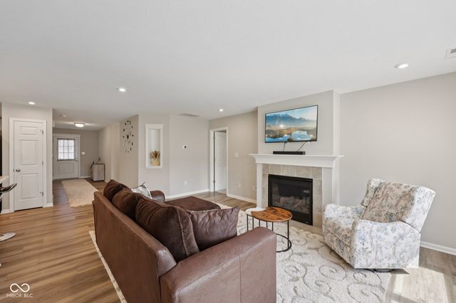 7111 Lillian Place, Cumberland, IN 46229