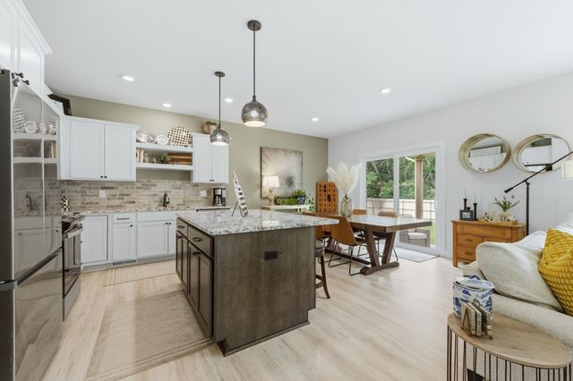 707 S Clear Creek, Wichita, KS 67230