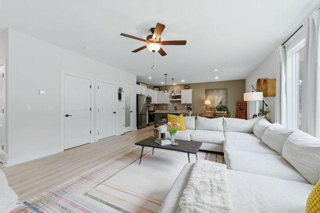 707 S Clear Creek, Wichita, KS 67230