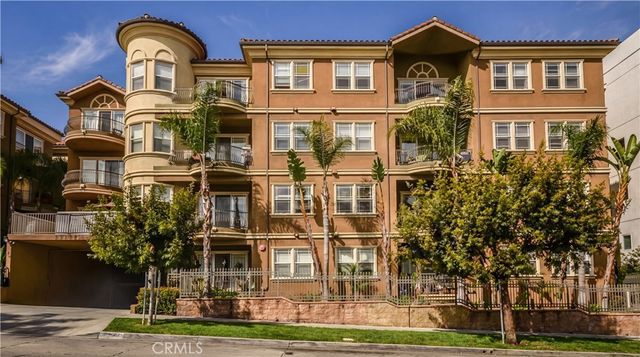 917 S New Hampshire 301, Los Angeles, CA 90006