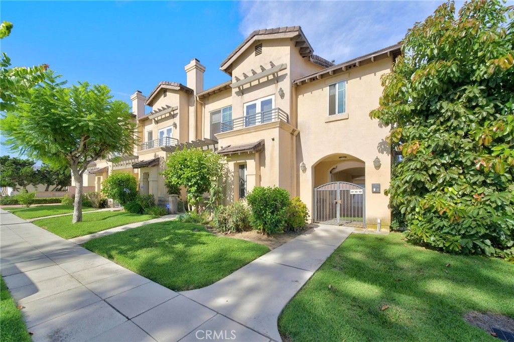 330 S Pine Street, San Gabriel, CA 91776 — photo 2