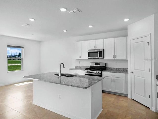 5656 COSTA BLANCA WAY, Davenport, FL 33897