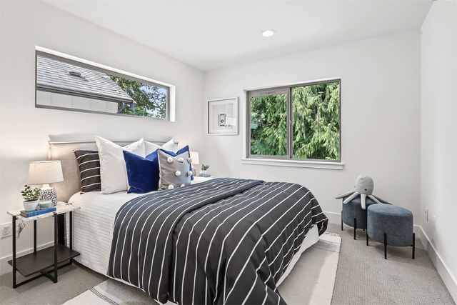 11249 108th Avenue NE, Kirkland, WA 98033