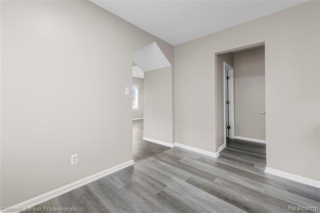 24236 Shakespeare Avenue, Eastpointe, MI 48021