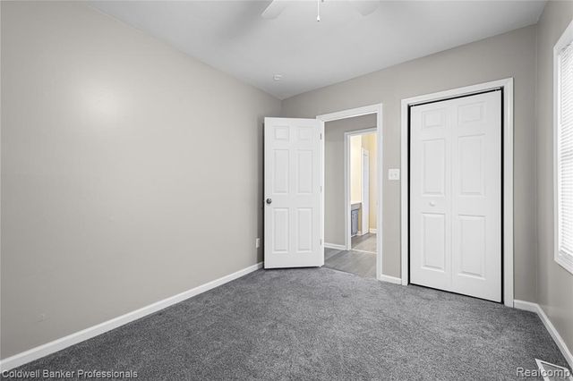 24236 Shakespeare Avenue, Eastpointe, MI 48021