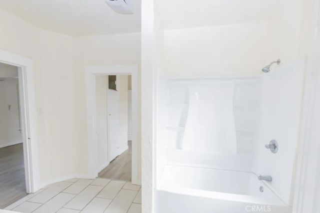 920 N Brand, San Fernando, CA 91340
