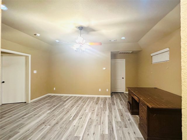 9129 Nob Hill Drive, North Richland Hills, TX 76182