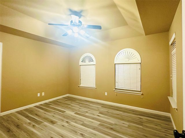 9129 Nob Hill Drive, North Richland Hills, TX 76182