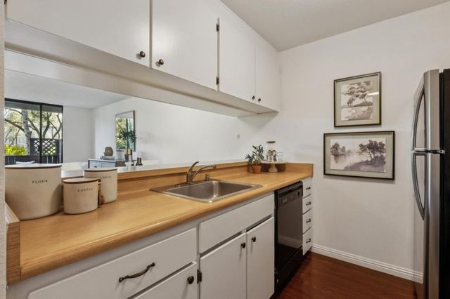 2101 Shelter Creek Lane, San Bruno, CA 94066