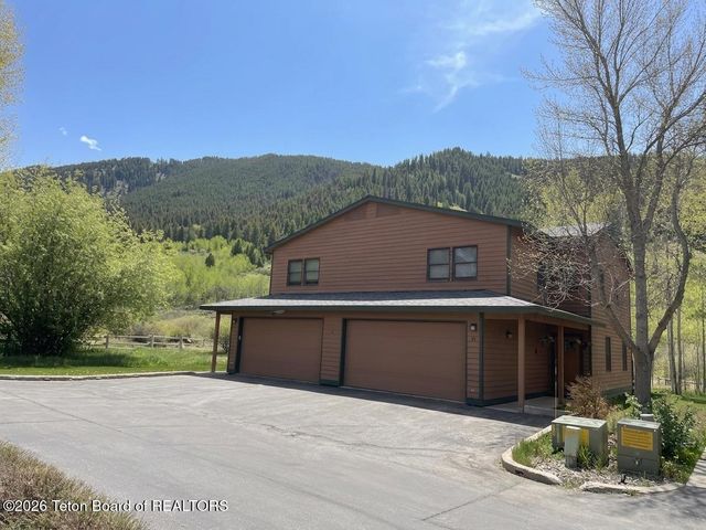 1070 ELK RUN Lane 10, Jackson, WY 83001