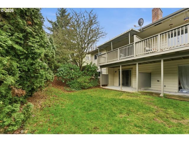 15037 Ne SISKIYOU Ct, Portland, OR 97230