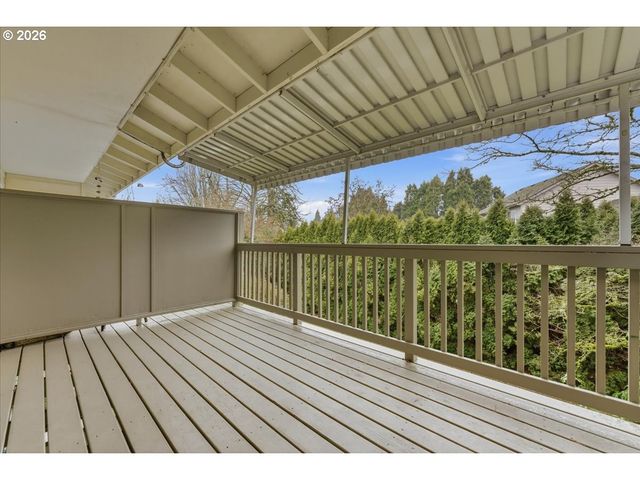 15037 Ne SISKIYOU Ct, Portland, OR 97230