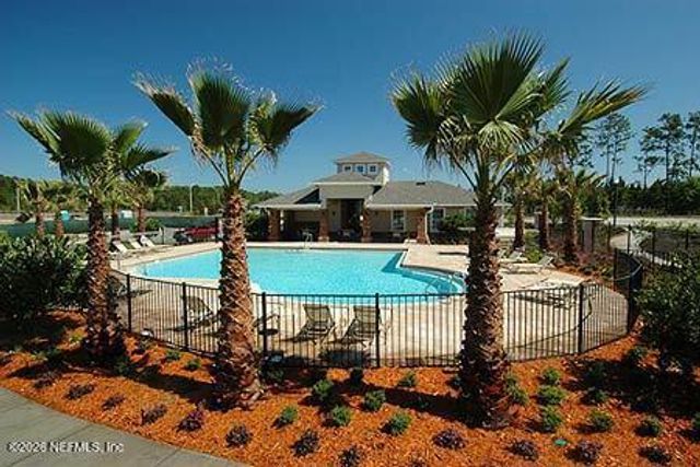 8133 SUMMERSIDE Circle, Jacksonville, FL 32256