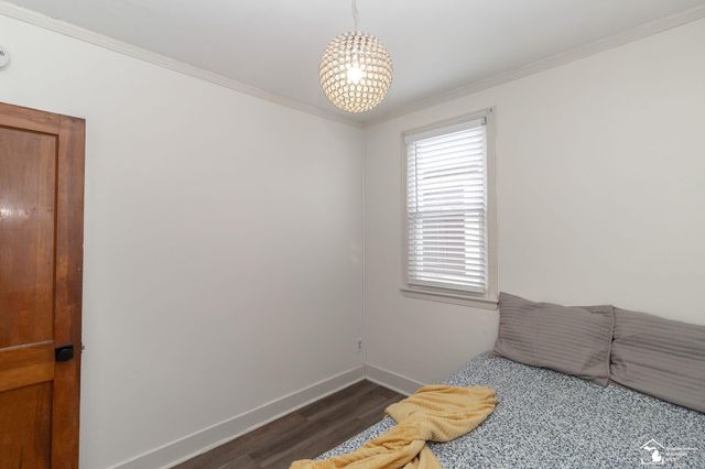 35247 Currier Street, Wayne, MI 48184