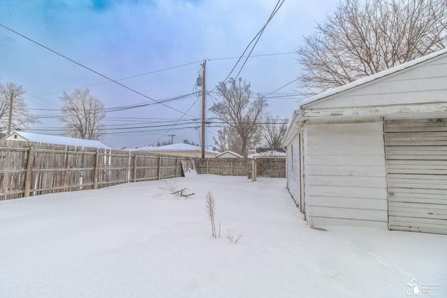 35247 Currier Street, Wayne, MI 48184