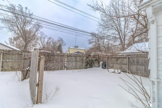 35247 Currier Street, Wayne, MI 48184