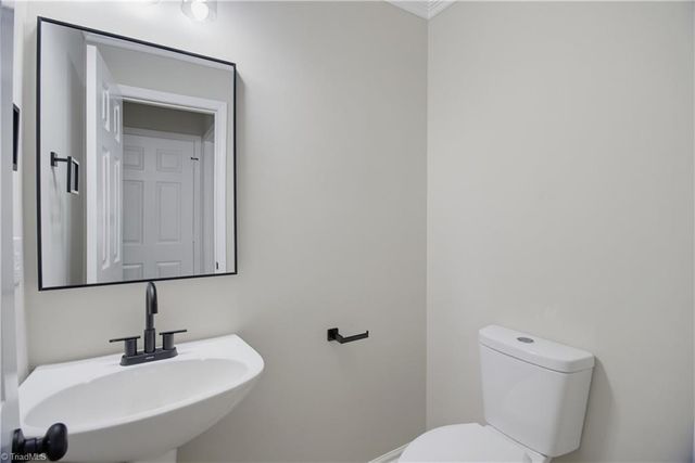517 Union Pointe Lane, Lexington, NC 27295