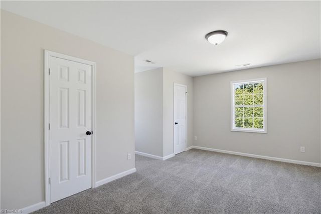 517 Union Pointe Lane, Lexington, NC 27295