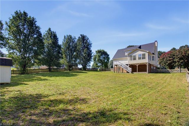 517 Union Pointe Lane, Lexington, NC 27295