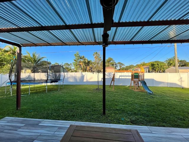 1973 SW Libra Lane, Port St Lucie, FL 34984